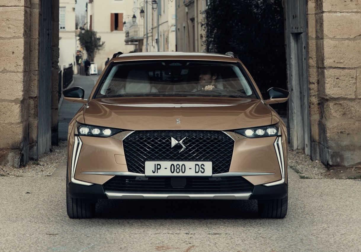 2025 DS DS 4